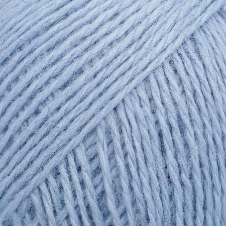 Пряжа Люблю вязать 'Фитнес 200' 50гр 200м (100% полиэстер) (570 голубой)