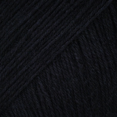 Пряжа Люблю вязать 'Брусника' носочная 100гр 400м (75% шерсть, 25% нейлон) (990 черный)