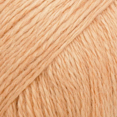 Пряжа Люблю вязать 'Фитнес 200' 50гр 200м (100% полиэстер) (820 бежевый)